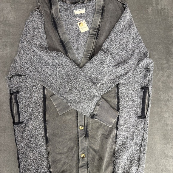 Free People Dreamy Black Cardi We The Free Cardigan Sz Large DEFECT READ - Picture 5 of 10